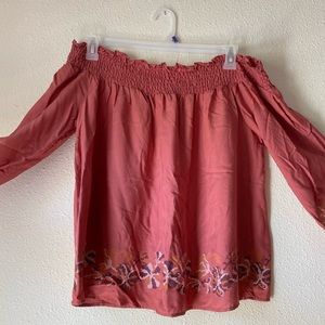 Women’s Size Large Off-the-Shoulder Tantrums Top